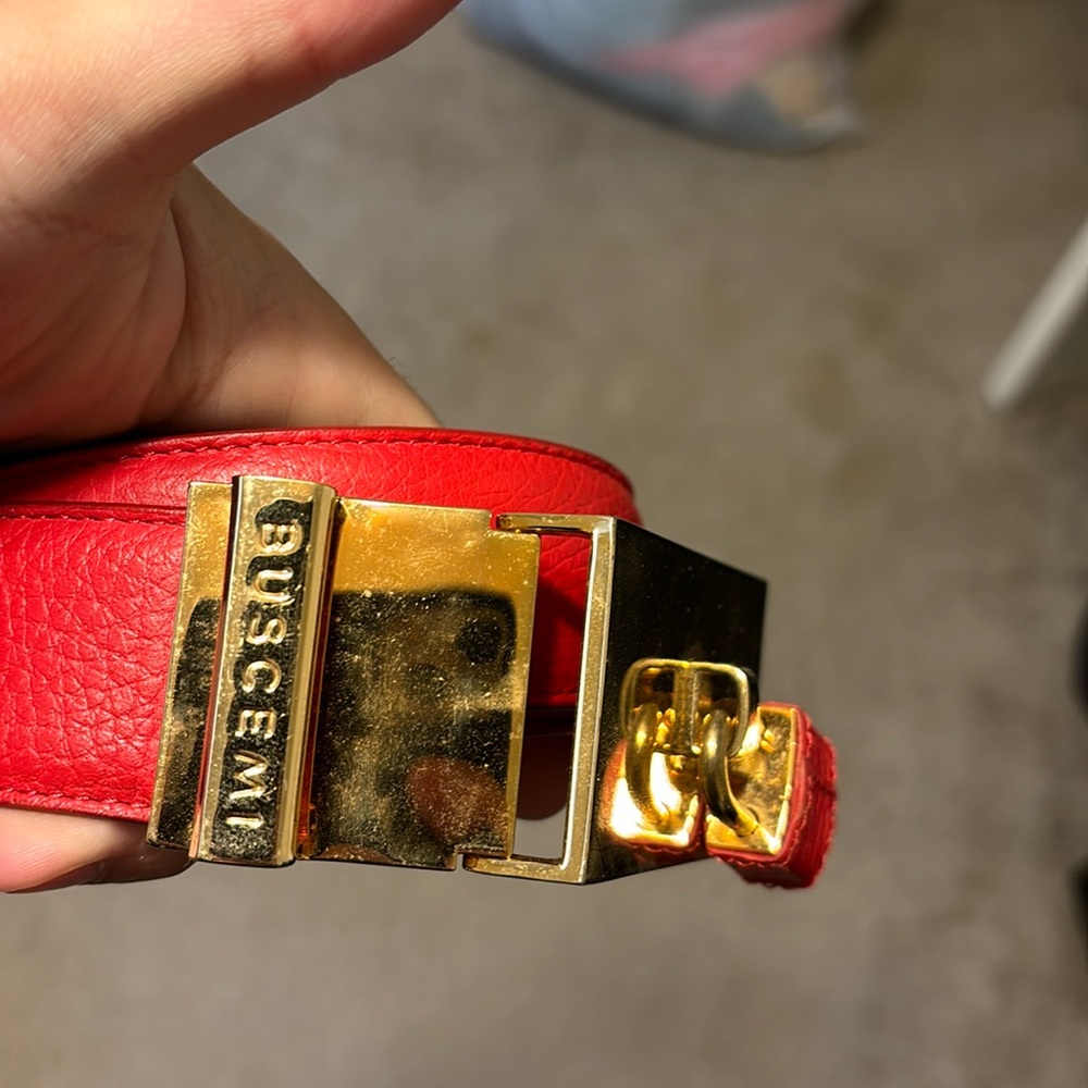 Bucemi belt red